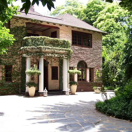 Foxwood House Boutique Hotel-3